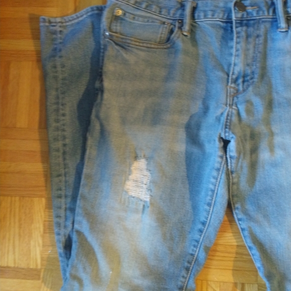 Gap Skinny Fit Faded Distressed Women's Jeans size 34/34 - Picture 6 of 6